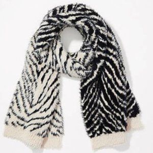 LOFT Black and White Tiger Stripe Blanket Scarf